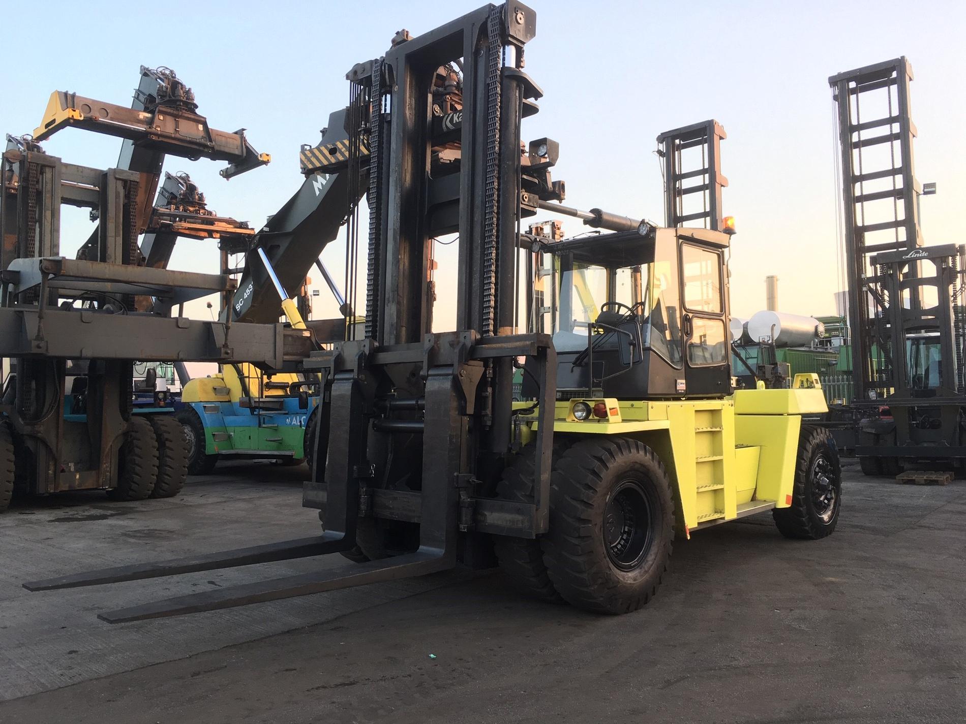 Heavyduty Forklifts