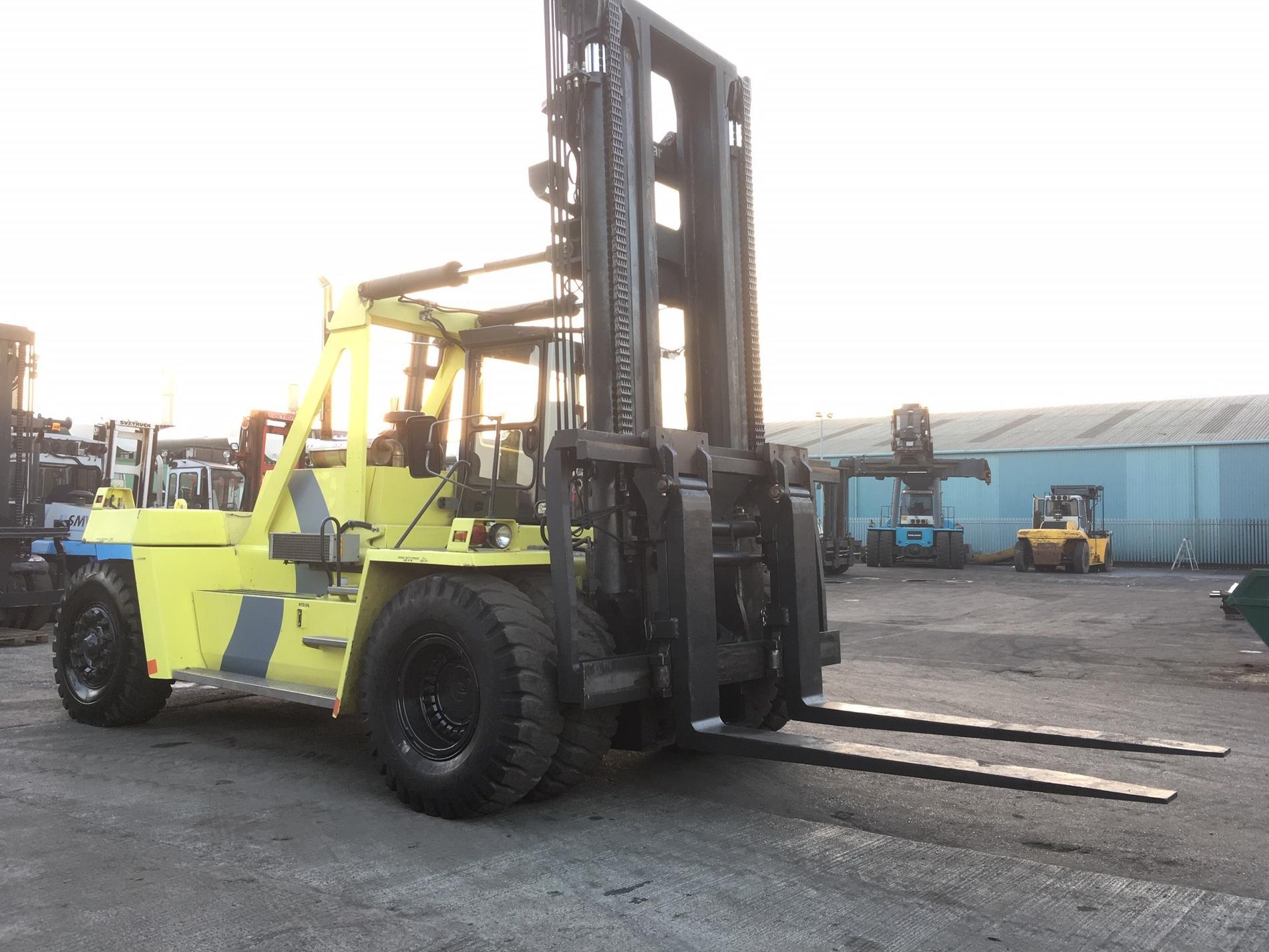 Heavyduty Forklifts